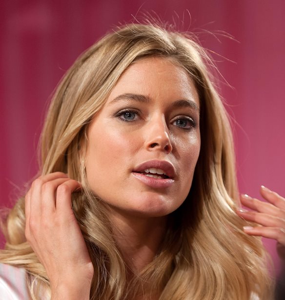 Ο απόλυτος τρόπος για να δώσεις όγκο και να κάνεις τα χείλη σου να φαίνονται πιο σαρκώδη