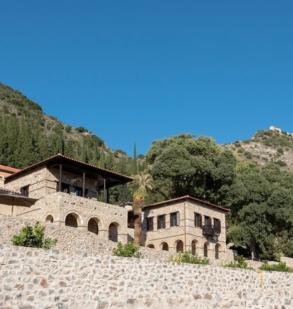 &#x395;uphoria Retreat: &#x388;&#x3BD;&#x3B1; &#x3B8;&#x3B5;&#x3C1;&#x3B1;&#x3C0;&#x3B5;&#x3C5;&#x3C4;&#x3B9;&#x3BA;&#x3CC; &#x3C4;&#x3B1;&#x3BE;&#x3AF;&#x3B4;&#x3B9; &#x3C0;&#x3BF;&#x3C5; &#x3C3;&#x3BF;&#x3C5; &#x3B1;&#x3BB;&#x3BB;&#x3AC;&#x3B6;&#x3B5;&#x3B9; &#x3C4;&#x3B7; &#x3B6;&#x3C9;&#x3AE;