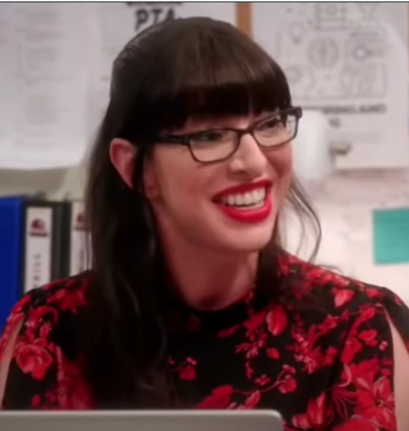 Lindsey Pearlman | &#x392;&#x3C1;&#x3AD;&#x3B8;&#x3B7;&#x3BA;&#x3B5; &#x3BD;&#x3B5;&#x3BA;&#x3C1;&#x3AE; &#x3B7; &#x3B7;&#x3B8;&#x3BF;&#x3C0;&#x3BF;&#x3B9;&#x3CC;&#x3C2; &#x3C4;&#x3B7;&#x3C2; &#x3B4;&#x3C1;&#x3B1;&#x3BC;&#x3B1;&#x3C4;&#x3B9;&#x3BA;&#x3AE;&#x3C2; &#x3C3;&#x3B5;&#x3B9;&#x3C1;&#x3AC;&#x3C2; &quot;Empire&quot;