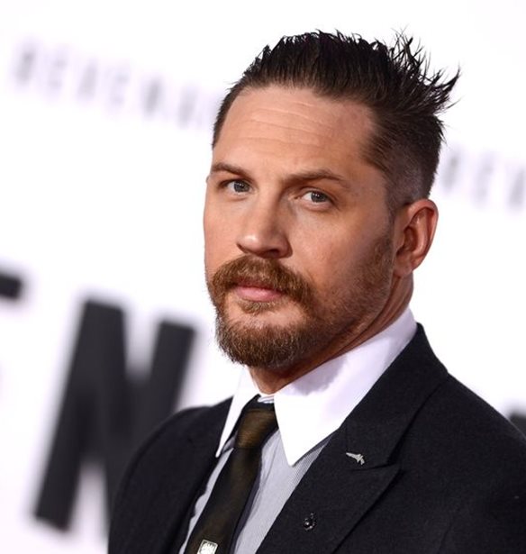 Tom Hardy: &#x3A3;&#x3C5;&#x3B3;&#x3BA;&#x3B5;&#x3BD;&#x3C4;&#x3C1;&#x3CE;&#x3BD;&#x3B5;&#x3B9; &#x3C7;&#x3C1;&#x3AE;&#x3BC;&#x3B1;&#x3C4;&#x3B1; &#x3B3;&#x3B9;&#x3B1; &#x3C4;&#x3B1; &#x3B8;&#x3CD;&#x3BC;&#x3B1;&#x3C4;&#x3B1; &#x3C4;&#x3BF;&#x3C5; Manchester