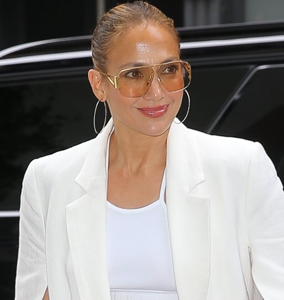 H Jennifer Lopez &#x3C5;&#x3B9;&#x3BF;&#x3B8;&#x3AD;&#x3C4;&#x3B7;&#x3C3;&#x3B5; &#x3B1;&#x3C0;&#x3CC; &#x3C4;&#x3CE;&#x3C1;&#x3B1; &#x3C4;&#x3BF; &#x3C0;&#x3B9;&#x3BF; hot &#x3BC;&#x3B1;&#x3BD;&#x3B9;&#x3BA;&#x3B9;&#x3BF;&#x3CD;&#x3C1; &#x3C4;&#x3BF;&#x3C5; &#x3C6;&#x3B8;&#x3B9;&#x3BD;&#x3BF;&#x3C0;&#x3CE;&#x3C1;&#x3BF;&#x3C5;