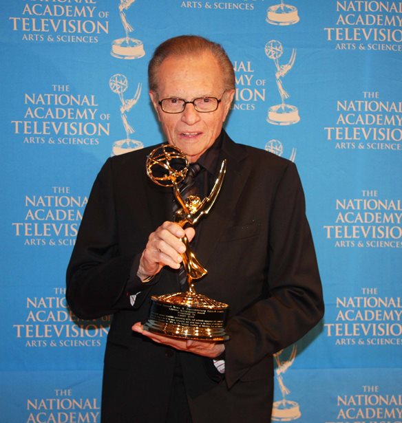 &#x38C;&#x3C3;&#x3B1; &#x3AD;&#x3BC;&#x3B1;&#x3B8;&#x3B5; &#x3B7; &#x3B6;&#x3C9;&#x3AE; &#x3C3;&#x3C4;&#x3BF;&#x3BD; Larry King