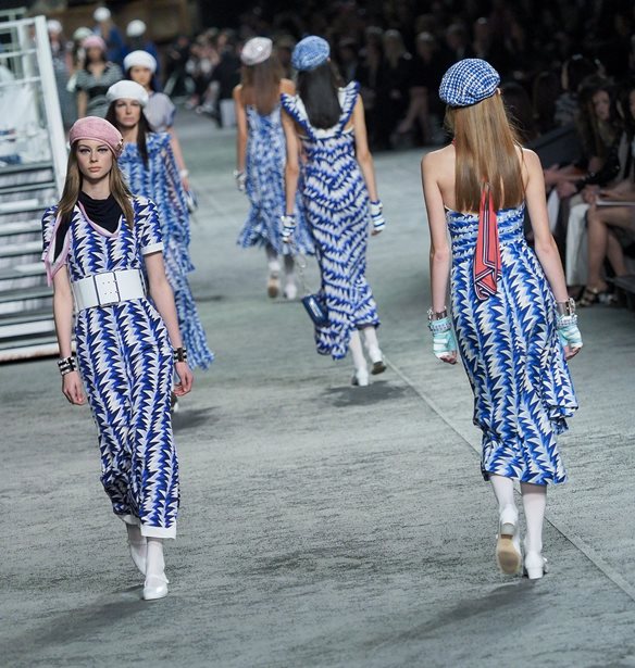 Chanel | &#x3A0;&#x3CC;&#x3C4;&#x3B5; &#x3BA;&#x3B1;&#x3B9; &#x3C0;&#x3BF;&#x3CD; &#x3B8;&#x3B1; &#x3C0;&#x3C1;&#x3B1;&#x3B3;&#x3BC;&#x3B1;&#x3C4;&#x3BF;&#x3C0;&#x3BF;&#x3B9;&#x3B7;&#x3B8;&#x3B5;&#x3AF; &#x3C4;&#x3BF; Cruise Show