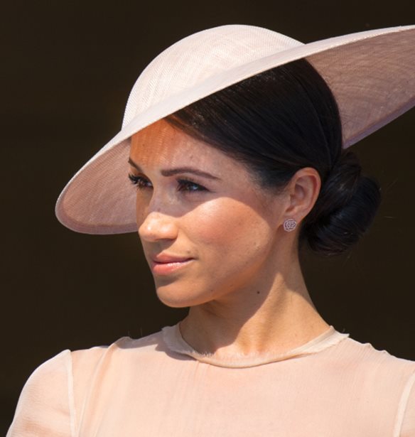 Η μονοχρωμία είναι το απόλυτο trend της σεζόν – δες πώς θα το πετύχεις!