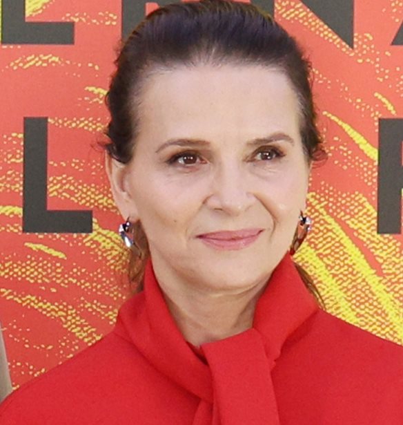 &#x397; Juliette Binoche &#x3B5;&#x3AF;&#x3BD;&#x3B1;&#x3B9; &#x3B7; &#x3BD;&#x3AD;&#x3B1; &#x3C0;&#x3C1;&#x3CC;&#x3B5;&#x3B4;&#x3C1;&#x3BF;&#x3C2; &#x3C4;&#x3B7;&#x3C2; &#x3B5;&#x3C0;&#x3B9;&#x3C4;&#x3C1;&#x3BF;&#x3C0;&#x3AE;&#x3C2; &#x3C4;&#x3BF;&#x3C5; &#x3A6;&#x3B5;&#x3C3;&#x3C4;&#x3B9;&#x3B2;&#x3AC;&#x3BB; &#x39A;&#x3B1;&#x3BD;&#x3BD;&#x3CE;&#x3BD;
