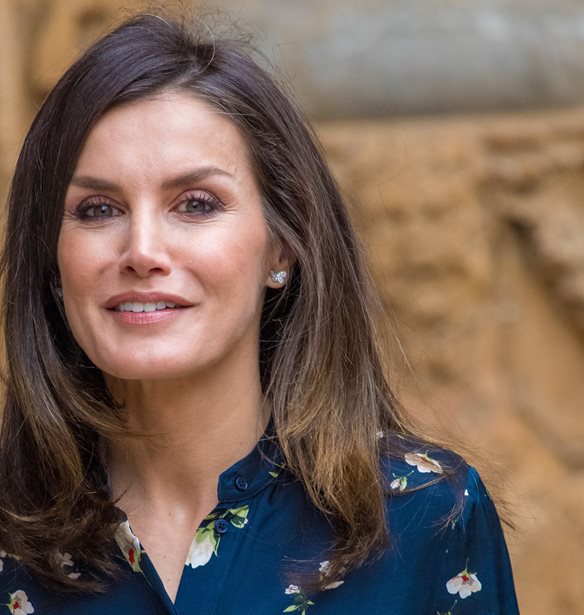 &#x392;&#x3B1;&#x3C3;&#x3AF;&#x3BB;&#x3B9;&#x3C3;&#x3C3;&#x3B1; Letizia | M&#x3CC;&#x3BB;&#x3B9;&#x3C2; &#x3C6;&#x3CC;&#x3C1;&#x3B5;&#x3C3;&#x3B5; &#x3C4;&#x3BF; &#x3C0;&#x3B9;&#x3BF; &#x3BA;&#x3BF;&#x3BC;&#x3C8;&#x3CC; &#x3C6;&#x3BB;&#x3BF;&#x3C1;&#x3AC;&#x3BB; &#x3C6;&#x3CC;&#x3C1;&#x3B5;&#x3BC;&#x3B1; &#x3C4;&#x3B7;&#x3C2; &#x3AC;&#x3BD;&#x3BF;&#x3B9;&#x3BE;&#x3B7;&#x3C2;