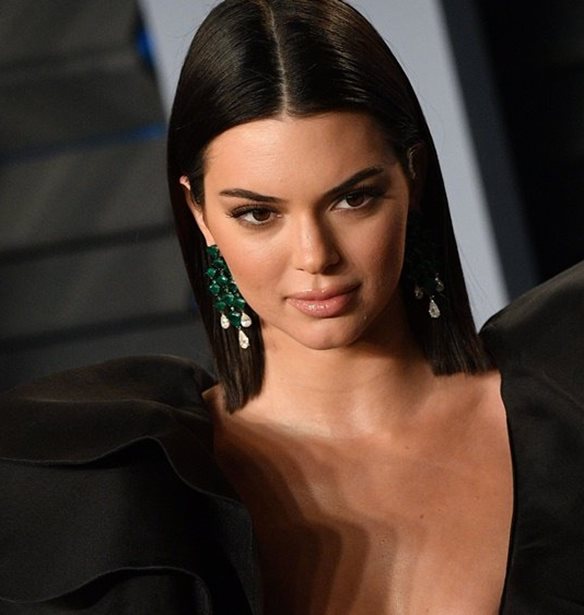 &#x398;&#x3B1; &#x3C6;&#x3BF;&#x3C1;&#x3BF;&#x3CD;&#x3C3;&#x3B5;&#x3C2; &#x3C0;&#x3BF;&#x3C4;&#x3AD; &#x3AD;&#x3BD;&#x3B1; &#x3C4;&#x3C3;&#x3B1;&#x3BD;&#x3C4;&#x3AC;&#x3BA;&#x3B9; &#x3C3;&#x3C4;&#x3BF;&#x3BD; &#x3B1;&#x3C3;&#x3C4;&#x3C1;&#x3AC;&#x3B3;&#x3B1;&#x3BB;&#x3BF;; &#x397; Kendall Jenner &#x3C4;&#x3BF; &#x3AD;&#x3BA;&#x3B1;&#x3BD;&#x3B5;!