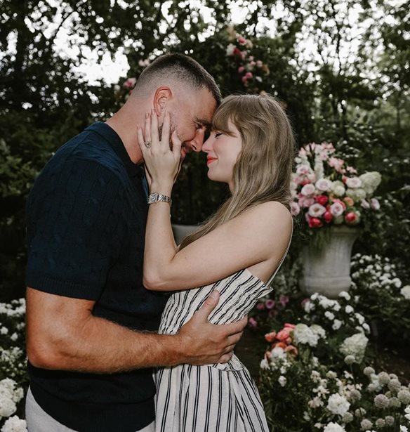 Taylor Swift | &#x3A4;&#x3BF; &#x3BC;&#x3B1;&#x3BD;&#x3B9;&#x3BA;&#x3B9;&#x3BF;&#x3CD;&#x3C1; &#x3C4;&#x3BF;&#x3C5; &#x3B1;&#x3C1;&#x3C1;&#x3B1;&#x3B2;&#x3CE;&#x3BD;&#x3B1; &#x3C4;&#x3B7;&#x3C2; &#x3B5;&#x3AF;&#x3BD;&#x3B1;&#x3B9; &#x3B7; &#x3B8;&#x3B7;&#x3BB;&#x3C5;&#x3BA;&#x3AE; &#x3C0;&#x3C1;&#x3CC;&#x3C4;&#x3B1;&#x3C3;&#x3B7; &#x3C0;&#x3BF;&#x3C5; &#x3C4;&#x3B1;&#x3B9;&#x3C1;&#x3B9;&#x3AC;&#x3B6;&#x3B5;&#x3B9; &#x3C3;&#x3B5; &#x3BA;&#x3AC;&#x3B8;&#x3B5; &#x3B3;&#x3C5;&#x3BD;&#x3B1;&#x3AF;&#x3BA;&#x3B1;