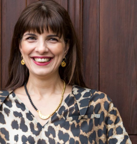 &#x39A;&#x3B1;&#x3C4;&#x3B5;&#x3C1;&#x3AF;&#x3BD;&#x3B1; &#x393;&#x3B9;&#x3B1;&#x3BD;&#x3BD;&#x3B1;&#x3BA;&#x3AC;&#x3BA;&#x3B7; | &#x397; wardrobe coach &#x3C0;&#x3C1;&#x3BF;&#x3C4;&#x3B5;&#x3AF;&#x3BD;&#x3B5;&#x3B9; &#x3AD;&#x3BE;&#x3C5;&#x3C0;&#x3BD;&#x3BF;&#x3C5;&#x3C2; &#x3C4;&#x3C1;&#x3CC;&#x3C0;&#x3BF;&#x3C5;&#x3C2; &#x3B3;&#x3B9;&#x3B1; &#x3BD;&#x3B1; &#x3BD;&#x3C4;&#x3C5;&#x3B8;&#x3B5;&#x3AF;&#x3C2; &#x3BA;&#x3BF;&#x3BC;&#x3C8;&#x3AC;, &#x3B5;&#x3AC;&#x3BD; &#x3AD;&#x3C7;&#x3B5;&#x3B9;&#x3C2; &#x3B1;&#x3C1;&#x3B3;&#x3AE;&#x3C3;&#x3B5;&#x3B9;