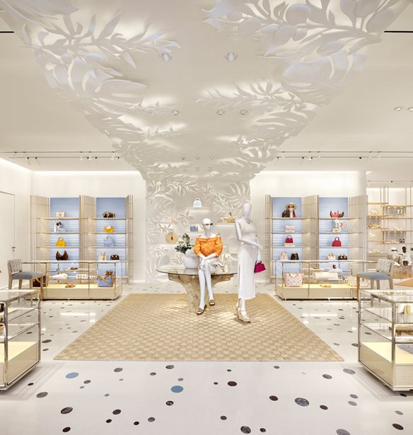 &#x3A4;&#x3BF; &#x3BD;&#x3AD;&#x3BF; &#x3BA;&#x3B1;&#x3C4;&#x3AC;&#x3C3;&#x3C4;&#x3B7;&#x3BC;&#x3B1; &#x3C4;&#x3BF;&#x3C5; Louis Vuitton &#x3C3;&#x3C4;&#x3B7;&#x3BD; Astir Marina &#x3C4;&#x3B7;&#x3C2; &#x391;&#x3B8;&#x3B7;&#x3BD;&#x3B1;&#x3CA;&#x3BA;&#x3AE;&#x3C2; &#x3A1;&#x3B9;&#x3B2;&#x3B9;&#x3AD;&#x3C1;&#x3B1;&#x3C2;