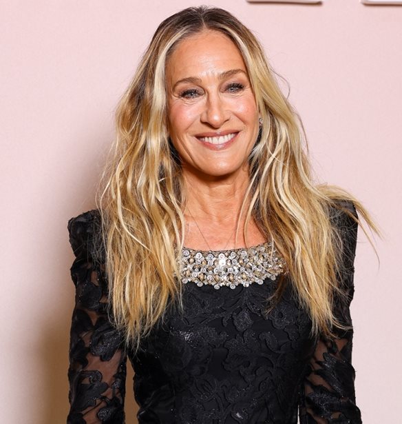 &#x397; Sarah Jessica Parker &#x3AD;&#x3C7;&#x3B5;&#x3B9; &#x3BA;&#x3C1;&#x3B1;&#x3C4;&#x3AE;&#x3C3;&#x3B5;&#x3B9; &#x3CC;&#x3BB;&#x3B7; &#x3C4;&#x3B7; &#x3B3;&#x3BA;&#x3B1;&#x3C1;&#x3BD;&#x3C4;&#x3B1;&#x3C1;&#x3CC;&#x3BC;&#x3C0;&#x3B1; &#x3C4;&#x3B7;&#x3C2; Carrie Bradshaw | &#x391;&#x3C5;&#x3C4;&#x3CC; &#x3B5;&#x3AF;&#x3BD;&#x3B1;&#x3B9; &#x3CC;&#x3BC;&#x3C9;&#x3C2; &#x3C4;&#x3BF; &#x3B1;&#x3B3;&#x3B1;&#x3C0;&#x3B7;&#x3BC;&#x3AD;&#x3BD;&#x3BF; &#x3C4;&#x3B7;&#x3C2; &#x3B1;&#x3BE;&#x3B5;&#x3C3;&#x3BF;&#x3C5;&#x3AC;&#x3C1;