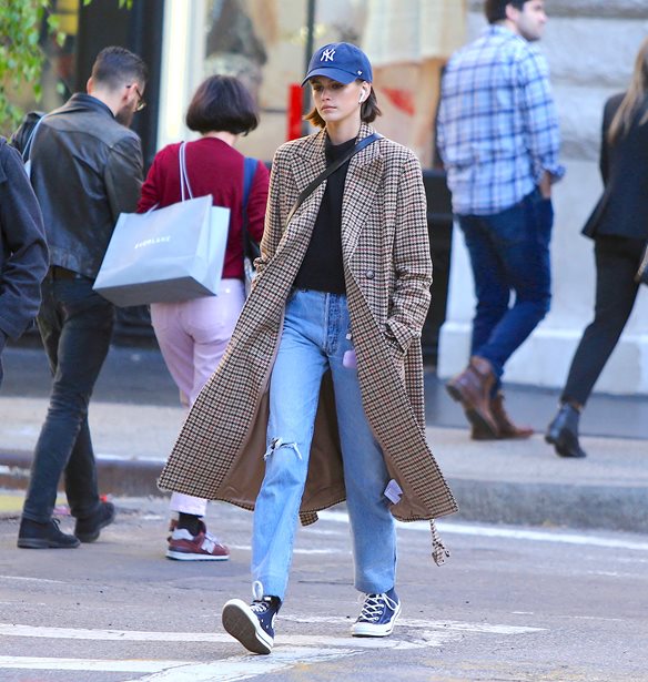 Kaia Gerber | 10 &#x3C6;&#x3BF;&#x3C1;&#x3AD;&#x3C2; &#x3C0;&#x3BF;&#x3C5; &#x3B1;&#x3C0;&#x3BF;&#x3B3;&#x3B5;&#x3AF;&#x3C9;&#x3C3;&#x3B5; &#x3C4;&#x3BF; &#x3B1;&#x3B3;&#x3B1;&#x3C0;&#x3B7;&#x3BC;&#x3AD;&#x3BD;&#x3BF; &#x3C4;&#x3B7;&#x3C2; &#x3C4;&#x3B6;&#x3B9;&#x3BD; &#x3C0;&#x3B1;&#x3BD;&#x3C4;&#x3B5;&#x3BB;&#x3CC;&#x3BD;&#x3B9;