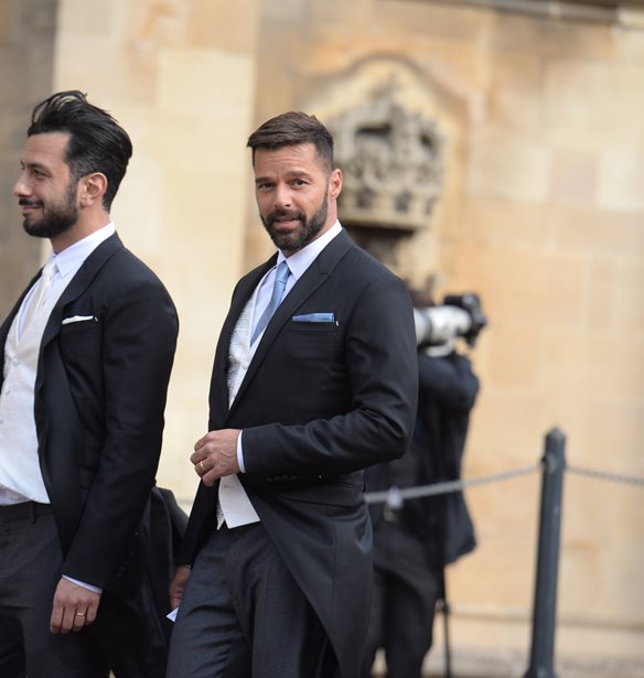 Ricky Martin - Jwan Yosef | &#x3A0;&#x3B1;&#x3AF;&#x3C1;&#x3BD;&#x3BF;&#x3C5;&#x3BD; &#x3B4;&#x3B9;&#x3B1;&#x3B6;&#x3CD;&#x3B3;&#x3B9;&#x3BF; &#x3BC;&#x3B5;&#x3C4;&#x3AC; &#x3B1;&#x3C0;&#x3CC; 6 &#x3C7;&#x3C1;&#x3CC;&#x3BD;&#x3B9;&#x3B1;