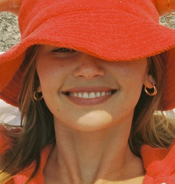 Terry aka "πετσετέ" | H πιο άνετη τάση επέστρεψε από την παιδική μας ηλικία