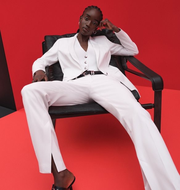 &#x397; HUGO &#x3C0;&#x3B1;&#x3C1;&#x3BF;&#x3C5;&#x3C3;&#x3B9;&#x3AC;&#x3B6;&#x3B5;&#x3B9; &#x3C4;&#x3B7; Next-Level tailoring &#x3BA;&#x3B1;&#x3BC;&#x3C0;&#x3AC;&#x3BD;&#x3B9;&#x3B1; &#x3B3;&#x3B9;&#x3B1; &#x3C4;&#x3B7; &#x3C3;&#x3B5;&#x3B6;&#x3CC;&#x3BD; &#x386;&#x3BD;&#x3BF;&#x3B9;&#x3BE;&#x3B7;/&#x39A;&#x3B1;&#x3BB;&#x3BF;&#x3BA;&#x3B1;&#x3AF;&#x3C1;&#x3B9; 2025