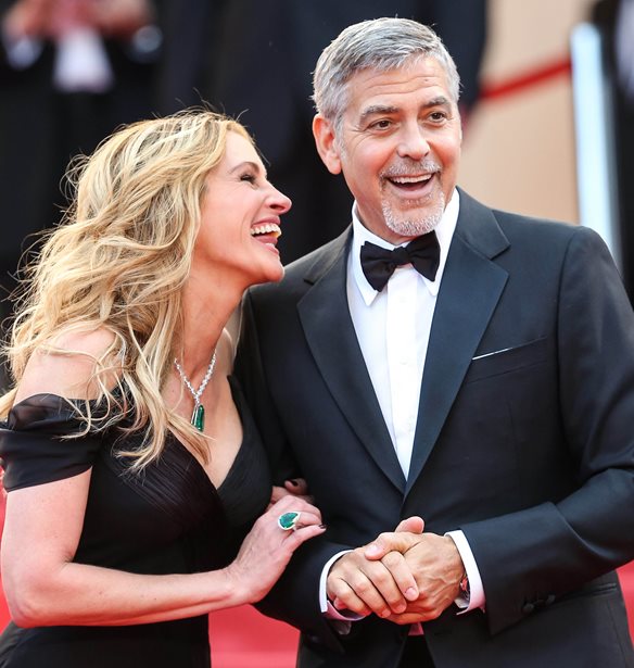 George Clooney - Julia Roberts | &#x395;&#x3BE;&#x3AE;&#x3B3;&#x3B7;&#x3C3;&#x3B1;&#x3BD; &#x3B3;&#x3B9;&#x3B1;&#x3C4;&#x3AF; &#x3B4;&#x3B5;&#x3BD; &#x3B2;&#x3B3;&#x3AE;&#x3BA;&#x3B1;&#x3BD; &#x3C0;&#x3BF;&#x3C4;&#x3AD; &#x3C1;&#x3B1;&#x3BD;&#x3C4;&#x3B5;&#x3B2;&#x3BF;&#x3CD;