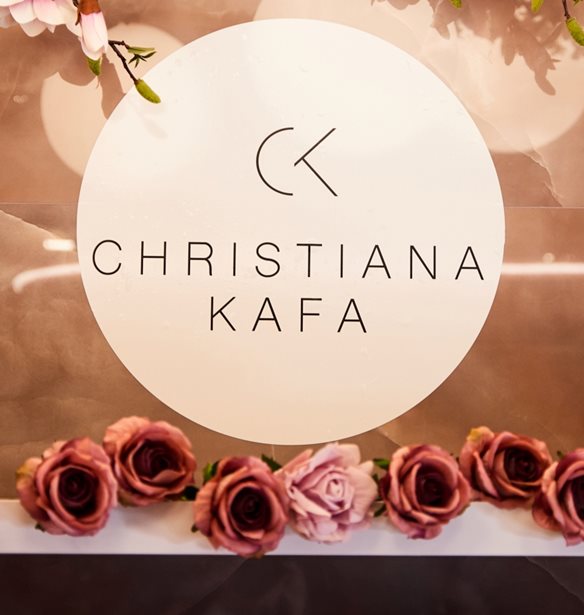 Christiana Kafa | &#x397; &#x3BD;&#x3AD;&#x3B1; &#x3C4;&#x3B7;&#x3C2; &#x3C3;&#x3C5;&#x3BB;&#x3BB;&#x3BF;&#x3B3;&#x3AE; &#x3B1;&#x3C0;&#x3B5;&#x3C5;&#x3B8;&#x3CD;&#x3BD;&#x3B5;&#x3C4;&#x3B1;&#x3B9; &#x3C3;&#x3B5; &#x3B3;&#x3C5;&#x3BD;&#x3B1;&#x3AF;&#x3BA;&#x3B5;&#x3C2; &#x3C0;&#x3BF;&#x3C5; &#x3BB;&#x3B1;&#x3C4;&#x3C1;&#x3B5;&#x3CD;&#x3BF;&#x3C5;&#x3BD; &#x3C4;&#x3B1; &#x3BA;&#x3BF;&#x3C3;&#x3BC;&#x3AE;&#x3BC;&#x3B1;&#x3C4;&#x3B1;