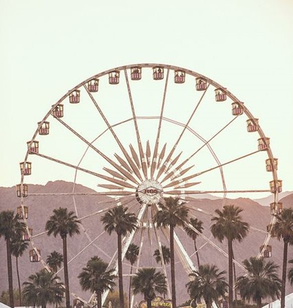 &#x395;&#x3C3;&#x3CD; &#x3B5;&#x3AF;&#x3B4;&#x3B5;&#x3C2; &#x3C4;&#x3BF; line-up &#x3C4;&#x3BF;&#x3C5; Coachella festival;