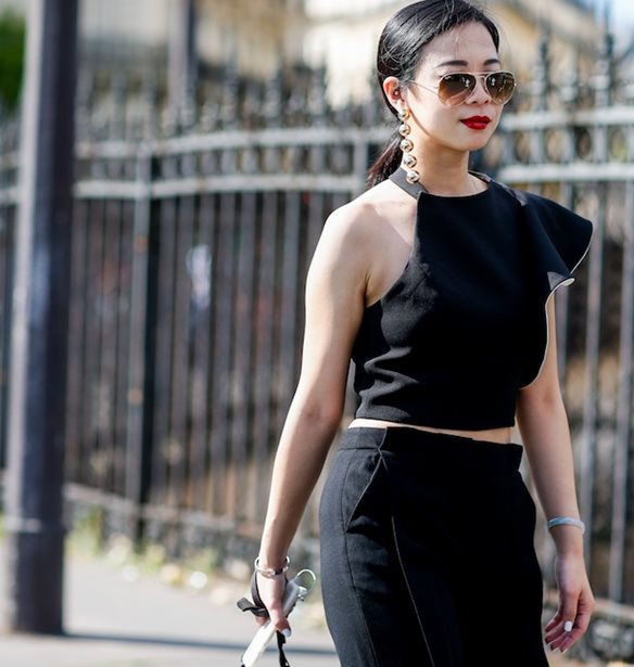 &#x39C;&#x3B1;&#x3CD;&#x3C1;&#x3BF;: &#x3A0;&#x3CE;&#x3C2; &#x3B8;&#x3B1; &#x3C3;&#x3C5;&#x3BD;&#x3B5;&#x3C7;&#x3AF;&#x3C3;&#x3B5;&#x3B9;&#x3C2; &#x3BD;&#x3B1; &#x3C4;&#x3BF; &#x3C6;&#x3BF;&#x3C1;&#x3AC;&#x3C2; &#x3CC;&#x3BB;&#x3B7; &#x3C4;&#x3B7;&#x3BD; &#x3AC;&#x3BD;&#x3BF;&#x3B9;&#x3BE;&#x3B7;