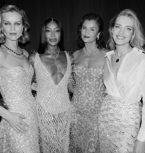 H Caroline Scheufele &#x3C4;&#x3B7;&#x3C2; Chopard &#x3C0;&#x3B1;&#x3C1;&#x3BF;&#x3C5;&#x3C3;&#x3AF;&#x3B1;&#x3C3;&#x3B5; &#x3C4;&#x3B7;&#x3BD; &#x3C0;&#x3C1;&#x3CE;&#x3C4;&#x3B7; &#x3C4;&#x3B7;&#x3C2; Couture &#x3C3;&#x3C5;&#x3BB;&#x3BB;&#x3BF;&#x3B3;&#x3AE;