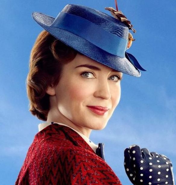 Emily Blunt | &#x391;&#x3C5;&#x3C4;&#x3AE; &#x3B7; &#x3C3;&#x3BA;&#x3B7;&#x3BD;&#x3AE; &#x3C4;&#x3B7;&#x3C2; Mary Poppins &#x3B5;&#x3AF;&#x3BD;&#x3B1;&#x3B9; (&#x3BA;&#x3B1;&#x3B9; &#x3CC;&#x3BC;&#x3C9;&#x3C2;) &#x3B1;&#x3BB;&#x3B7;&#x3B8;&#x3B9;&#x3BD;&#x3AE;!