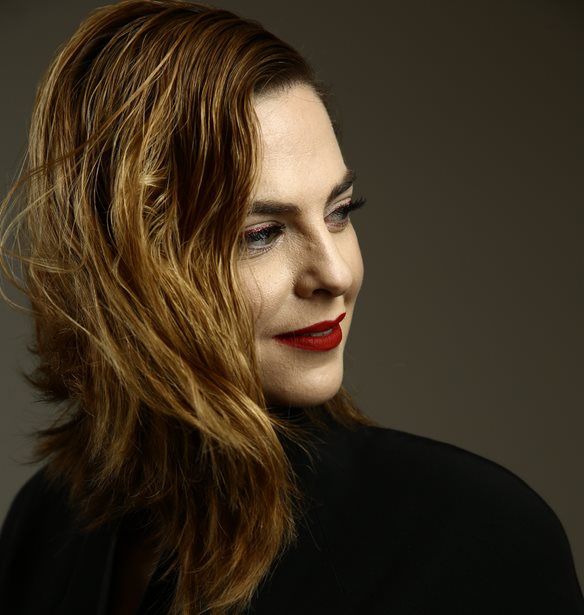 &#x397; &#x3A1;&#x3AD;&#x3BD;&#x3B1; &#x39C;&#x3CC;&#x3C1;&#x3C6;&#x3B7; &#x3B1;&#x3C0;&#x3BF;&#x3BA;&#x3BB;&#x3B5;&#x3B9;&#x3C3;&#x3C4;&#x3B9;&#x3BA;&#x3AC; &#x3C3;&#x3C4;&#x3B7; Madame Figaro
