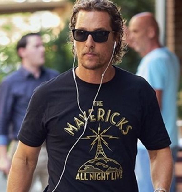 Matthew McConaughey- Karolina Kurkova: &#x3A0;&#x3BF;&#x3CD; &#x3C4;&#x3BF;&#x3C5;&#x3C2; &#x3C3;&#x3C5;&#x3BD;&#x3AD;&#x3BB;&#x3B1;&#x3B2;&#x3B5; &#x3BF; &#x3C6;&#x3C9;&#x3C4;&#x3BF;&#x3B3;&#x3C1;&#x3B1;&#x3C6;&#x3B9;&#x3BA;&#x3CC;&#x3C2; &#x3C6;&#x3B1;&#x3BA;&#x3CC;&#x3C2;;