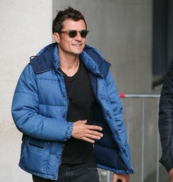 Orlando Bloom- Katie Holmes: &#x3A0;&#x3BF;&#x3CD; &#x3C4;&#x3BF;&#x3C5;&#x3C2; &#x3B5;&#x3BD;&#x3C4;&#x3CC;&#x3C0;&#x3B9;&#x3C3;&#x3B5; &#x3BF; &#x3C6;&#x3C9;&#x3C4;&#x3BF;&#x3B3;&#x3C1;&#x3B1;&#x3C6;&#x3B9;&#x3BA;&#x3CC;&#x3C2; &#x3C6;&#x3B1;&#x3BA;&#x3CC;&#x3C2;;