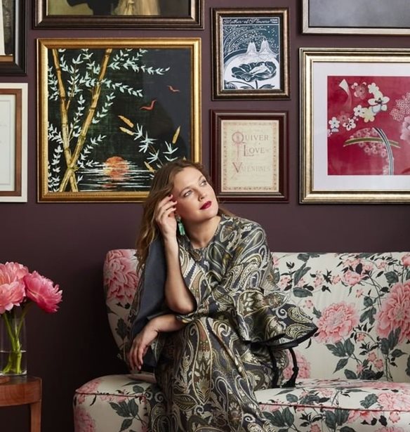 &#x397; Drew Barrymore &#x3C3;&#x3C7;&#x3B5;&#x3B4;&#x3AF;&#x3B1;&#x3C3;&#x3B5; &#x3BC;&#x3AF;&#x3B1; &#x3C6;&#x3B1;&#x3BD;&#x3C4;&#x3B1;&#x3C3;&#x3C4;&#x3B9;&#x3BA;&#x3AE; &#x3C3;&#x3C5;&#x3BB;&#x3BB;&#x3BF;&#x3B3;&#x3AE; &#x3B3;&#x3B9;&#x3B1; &#x3C4;&#x3BF; &#x3C3;&#x3C0;&#x3AF;&#x3C4;&#x3B9;