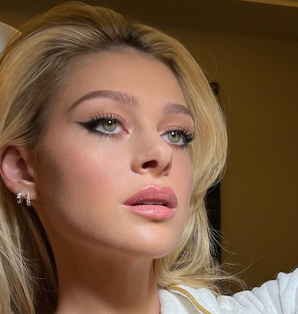 &#x391;&#x3B3;&#x3BD;&#x3CE;&#x3C1;&#x3B9;&#x3C3;&#x3C4;&#x3B7; &#x3B7; Nicola Peltz 10 &#x3C7;&#x3C1;&#x3CC;&#x3BD;&#x3B9;&#x3B1; &#x3C0;&#x3C1;&#x3B9;&#x3BD; | &#x394;&#x3B5;&#x3C2; &#x3C4;&#x3B7;&#x3BD; &#x3C4;&#x3B5;&#x3C1;&#x3AC;&#x3C3;&#x3C4;&#x3B9;&#x3B1; &#x3B1;&#x3BB;&#x3BB;&#x3B1;&#x3B3;&#x3AE; &#x3C3;&#x3C4;&#x3BF; &#x3C0;&#x3C1;&#x3CC;&#x3C3;&#x3C9;&#x3C0;&#x3CC; &#x3C4;&#x3B7;&#x3C2;