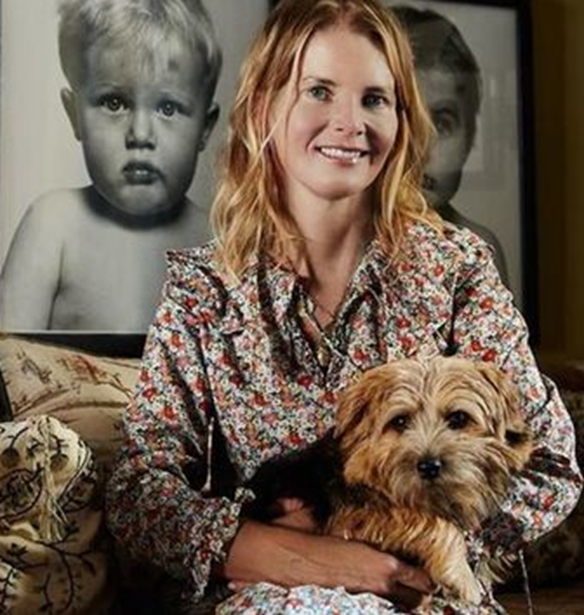 &#x397; &#x3B4;&#x3B9;&#x3AC;&#x3C3;&#x3B7;&#x3BC;&#x3B7; &#x391;lexandra Tolstoy, &#x3C0;&#x3C1;&#x3CE;&#x3B7;&#x3BD; &#x3C3;&#x3CD;&#x3BD;&#x3C4;&#x3C1;&#x3BF;&#x3C6;&#x3BF;&#x3C2; &#x3A1;&#x3CE;&#x3C3;&#x3BF;&#x3C5; &quot;&#x3BF;&#x3BB;&#x3B9;&#x3B3;&#x3AC;&#x3C1;&#x3C7;&#x3B7;&quot; &#x3C3;&#x3C0;&#x3AC;&#x3B5;&#x3B9; &#x3C4;&#x3B7; &#x3C3;&#x3B9;&#x3C9;&#x3C0;&#x3AE; &#x3C4;&#x3B7;&#x3C2;