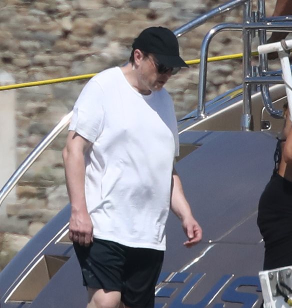 Elon Musk | &#x3A4;&#x3B9; &#x3C3;&#x3B7;&#x3BC;&#x3B1;&#x3AF;&#x3BD;&#x3BF;&#x3C5;&#x3BD; &#x3C4;&#x3B1; &#x3BF;&#x3BD;&#x3CC;&#x3BC;&#x3B1;&#x3C4;&#x3B1; &#x3C4;&#x3C9;&#x3BD; &#x3C0;&#x3B1;&#x3B9;&#x3B4;&#x3B9;&#x3CE;&#x3BD; &#x3C4;&#x3BF;&#x3C5;,  X AE A12 &#x3BA;&#x3B1;&#x3B9; Exa Dark Siderael;