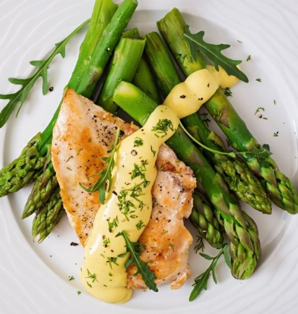 Συνταγή για κοτόπουλο με σπαράγγια
