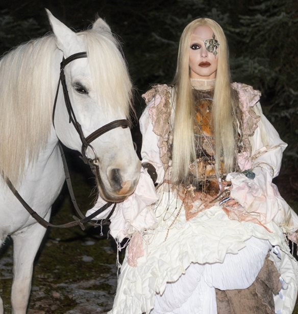 Αποκλειστικό | Η εμφάνιση της Τάμτα στο Sing for Greece 2026 με δημιουργία της πιο hot σχεδιάστριας στη βιομηχανία της μόδας