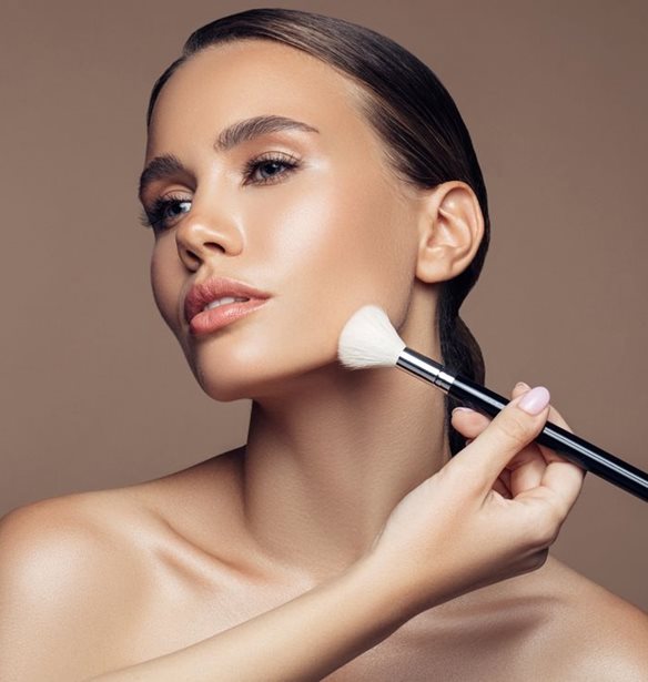 Το ανάλαφρο foundation που θα λατρέψεις