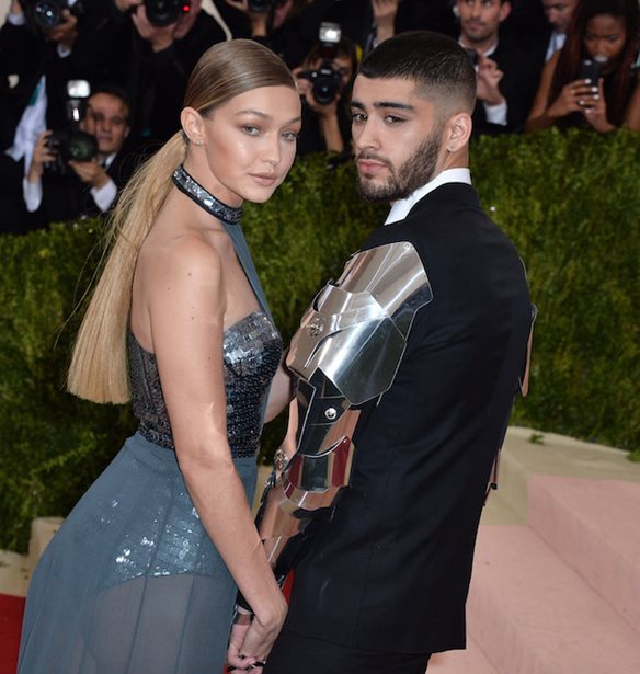 Gigi Hadid: &#x39F;&#x3B9; &#x3BD;&#x3AD;&#x3B5;&#x3C2; &#x3C6;&#x3C9;&#x3C4;&#x3BF;&#x3B3;&#x3C1;&#x3B1;&#x3C6;&#x3AF;&#x3B5;&#x3C2; &#x3BC;&#x3B5; &#x3C4;&#x3BF;&#x3BD; Zayn Malik &#x3C3;&#x3C4;&#x3BF; instagram