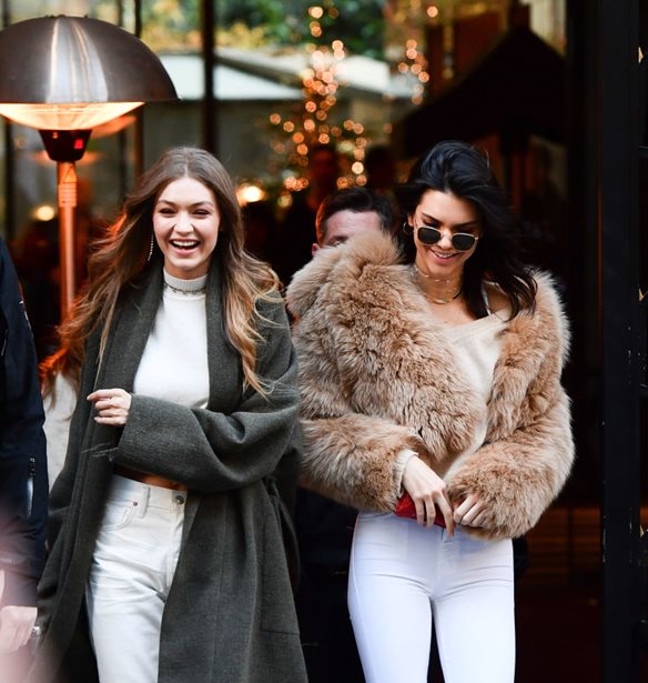 &#x39B;&#x3B5;&#x3C5;&#x3BA;&#x3CC; &#x3C0;&#x3B1;&#x3BD;&#x3C4;&#x3B5;&#x3BB;&#x3CC;&#x3BD;&#x3B9; &#x3C4;&#x3BF; &#x3C7;&#x3B5;&#x3B9;&#x3BC;&#x3CE;&#x3BD;&#x3B1;; Kendall &#x3BA;&#x3B1;&#x3B9; Gigi &#x3B8;&#x3B1; &#x3C3;&#x3B5; &#x3C0;&#x3B5;&#x3AF;&#x3C3;&#x3BF;&#x3C5;&#x3BD;