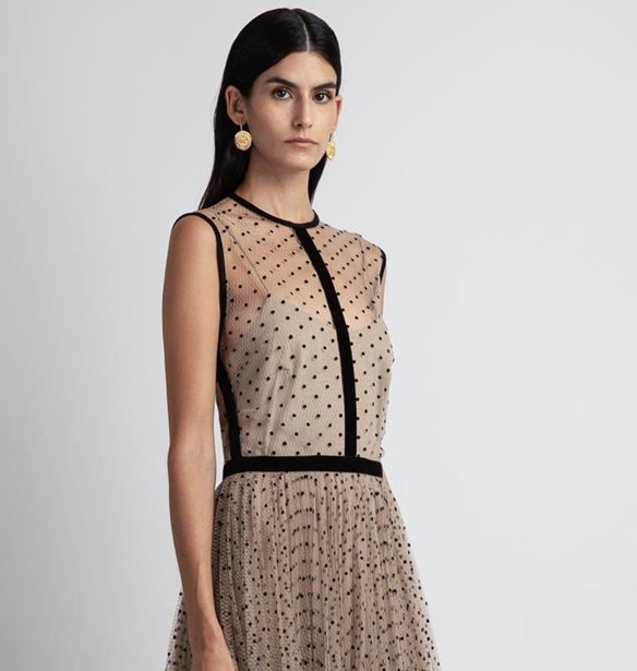 Party Dressing | 10 &#x3C6;&#x3BF;&#x3C1;&#x3AD;&#x3BC;&#x3B1;&#x3C4;&#x3B1; &#x3B1;&#x3C0;&#x3CC; &#x3B5;&#x3BB;&#x3BB;&#x3B7;&#x3BD;&#x3B9;&#x3BA;&#x3AC; brands &#x3C0;&#x3BF;&#x3C5; &#x3B8;&#x3B1; &#x3C6;&#x3BF;&#x3C1;&#x3AD;&#x3C3;&#x3B5;&#x3B9;&#x3C2; &#x3C6;&#x3AD;&#x3C4;&#x3BF;&#x3C2; &#x3C4;&#x3B9;&#x3C2; &#x3B3;&#x3B9;&#x3BF;&#x3C1;&#x3C4;&#x3AD;&#x3C2;