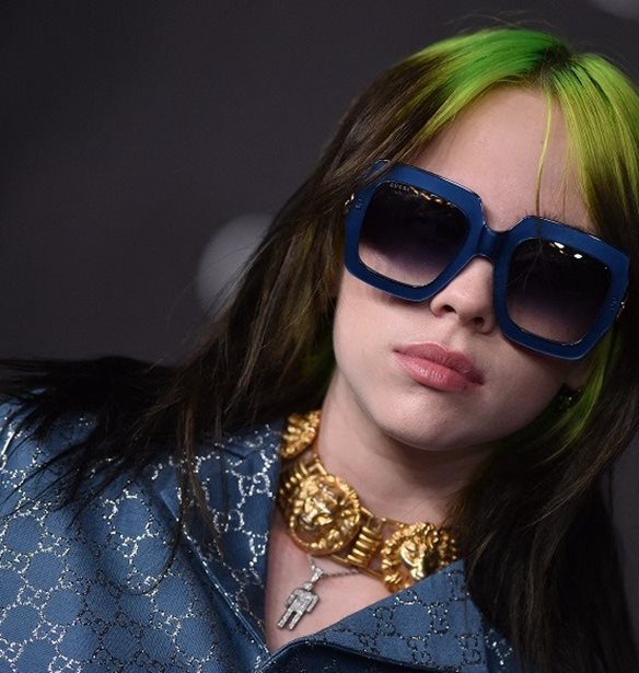 &#x397; Billie Eilish &#x3AD;&#x3BA;&#x3B1;&#x3BD;&#x3B5; &#x3C4;&#x3B7;&#x3BD; &#x3C0;&#x3B9;&#x3BF; &#x3B1;&#x3C0;&#x3C1;&#x3CC;&#x3C3;&#x3BC;&#x3B5;&#x3BD;&#x3B7; &#x3B1;&#x3BB;&#x3BB;&#x3B1;&#x3B3;&#x3AE; &#x3C3;&#x3C4;&#x3B1; &#x3BC;&#x3B1;&#x3BB;&#x3BB;&#x3B9;&#x3AC; &#x3C4;&#x3B7;&#x3C2;