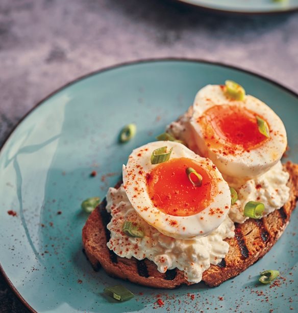 21 τροφές με πρωτεΐνη χωρίς λιπαρά που θα σε χορτάσουν και θα βοηθήσουν το αδυνάτισμα