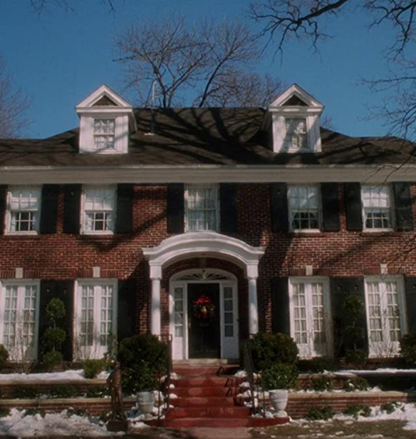 &#x397; Disney &#x3B3;&#x3B9;&#x3BF;&#x3C1;&#x3C4;&#x3AC;&#x3B6;&#x3B5;&#x3B9; &#x3C4;&#x3B1; 30 &#x3C7;&#x3C1;&#x3CC;&#x3BD;&#x3B9;&#x3B1; &#x3C4;&#x3BF;&#x3C5; Home Alone &#x3BC;&#x3B5; &#x3AD;&#x3BD;&#x3B1; gingerbread &#x3C3;&#x3C0;&#x3AF;&#x3C4;&#x3B9;