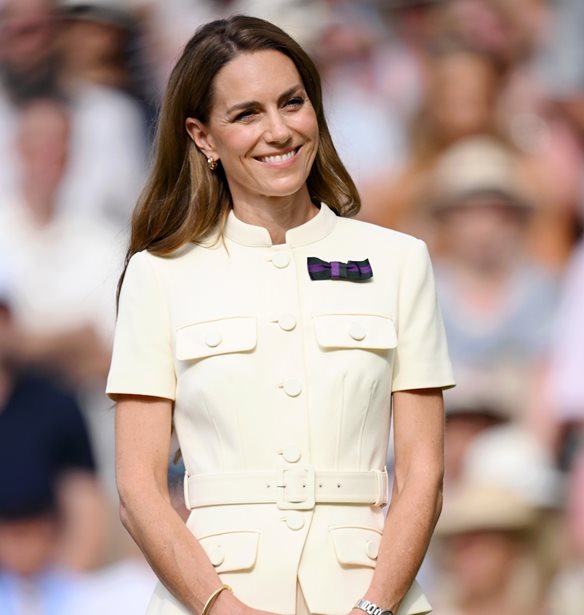 H Kate Middleton &#x3B5;&#x3C0;&#x3AD;&#x3C3;&#x3C4;&#x3C1;&#x3B5;&#x3C8;&#x3B5; &#x3C3;&#x3C4;&#x3BF; Wimbledon | &#x3A4;&#x3BF; &#x3C3;&#x3CD;&#x3BD;&#x3BF;&#x3BB;&#x3BF; &#x3C0;&#x3BF;&#x3C5; &#x3B5;&#x3C0;&#x3AD;&#x3BB;&#x3B5;&#x3BE;&#x3B5; &#x3B3;&#x3B9;&#x3B1; &#x3C4;&#x3B7; solo &#x3B5;&#x3BC;&#x3C6;&#x3AC;&#x3BD;&#x3B9;&#x3C3;&#x3AE; &#x3C4;&#x3B7;&#x3C2;