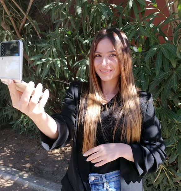 &#x39C;&#x3B9;&#x3BA;&#x3C1;&#x3CC;, &#x3BA;&#x3BF;&#x3BC;&#x3C8;&#x3CC; &#x3BA;&#x3B1;&#x3B9; &#x3C0;&#x3C1;&#x3B1;&#x3BA;&#x3C4;&#x3B9;&#x3BA;&#x3CC;: &#x3A0;&#x3CE;&#x3C2; &#x3AD;&#x3BD;&#x3B1; smartphone &#x3B2;&#x3B5;&#x3BB;&#x3C4;&#x3AF;&#x3C9;&#x3C3;&#x3B5; &#x3C4;&#x3B7;&#x3BD; &#x3BA;&#x3B1;&#x3B8;&#x3B7;&#x3BC;&#x3B5;&#x3C1;&#x3B9;&#x3BD;&#x3CC;&#x3C4;&#x3B7;&#x3C4;&#x3AC; &#x3BC;&#x3BF;&#x3C5;