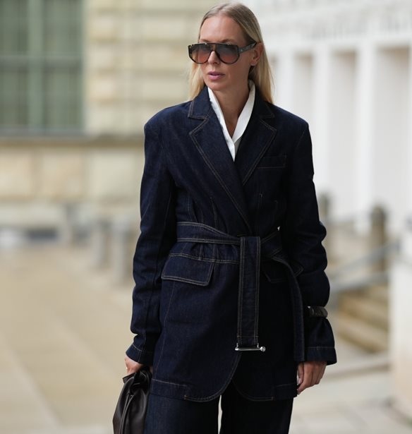 &#x391;&#x3C5;&#x3C4;&#x3CC; &#x3C4;&#x3BF; denim blazer shirt &#x3B1;&#x3C0;&#x3CC; &#x3C4;&#x3B7; Zara &#x3B5;&#x3AF;&#x3BD;&#x3B1;&#x3B9; &#x3C4;&#x3BF; &#x3BC;&#x3B5;&#x3C4;&#x3B1;&#x3B2;&#x3B1;&#x3C4;&#x3B9;&#x3BA;&#x3CC; piece &#x3C0;&#x3BF;&#x3C5; &#x3B4;&#x3B5;&#x3BD; &#x3AE;&#x3BE;&#x3B5;&#x3C1;&#x3B5;&#x3C2; &#x3CC;&#x3C4;&#x3B9; &#x3C7;&#x3C1;&#x3B5;&#x3B9;&#x3AC;&#x3B6;&#x3B5;&#x3C3;&#x3B1;&#x3B9;