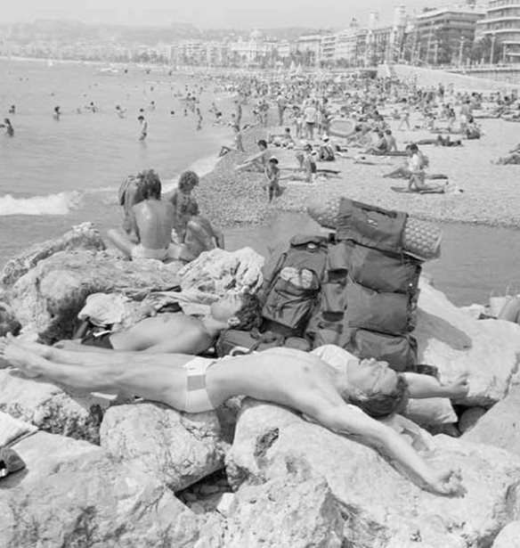 &#x39C;&#x3B9;&#x3B1; &#x3B1;&#x3C4;&#x3B5;&#x3BB;&#x3B5;&#x3AF;&#x3C9;&#x3C4;&#x3B7; &#x3BA;&#x3B1;&#x3BB;&#x3BF;&#x3BA;&#x3B1;&#x3B9;&#x3C1;&#x3B9;&#x3BD;&#x3AE; &#x3C0;&#x3B5;&#x3C1;&#x3B9;&#x3C0;&#x3BB;&#x3AC;&#x3BD;&#x3B7;&#x3C3;&#x3B7; &#x3C3;&#x3C4;&#x3BF; Love&#x27;s Labour