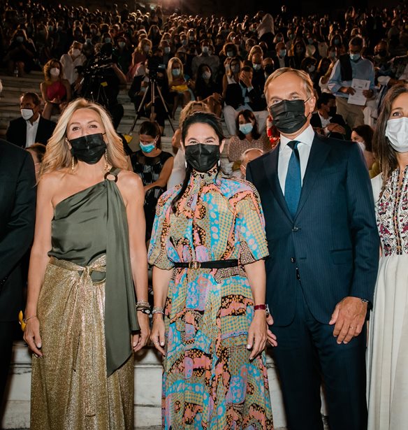 H &#x3BC;&#x3B1;&#x3B3;&#x3B9;&#x3BA;&#x3AE; &#x3C3;&#x3C5;&#x3BD;&#x3B1;&#x3C5;&#x3BB;&#x3AF;&#x3B1; &#x3C4;&#x3BF;&#x3C5; Jonas Kaufmann &#x3C3;&#x3C4;&#x3BF; &#x397;&#x3C1;&#x3CE;&#x3B4;&#x3B5;&#x3B9;&#x3BF;