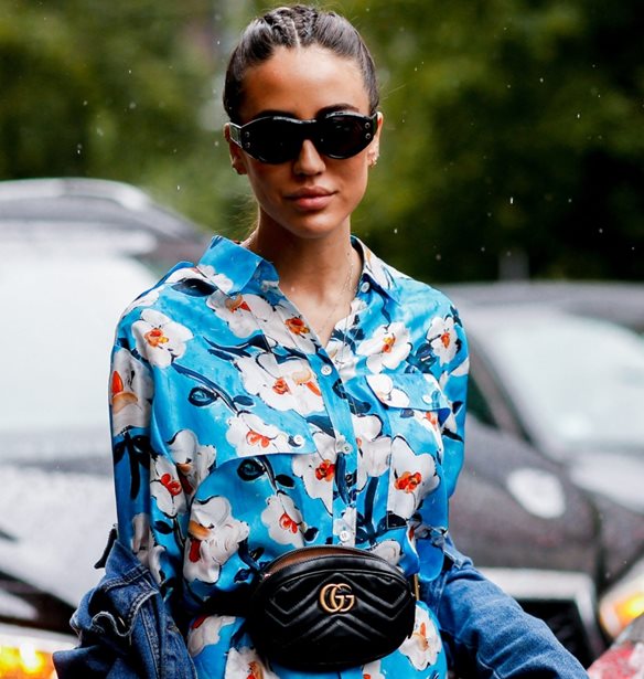 Τα ωραιότερα H&amp;M floral tops για να συνδυάσεις με τα τζιν σου