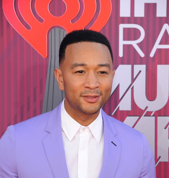 John Legend | &#x397; &#x3C0;&#x3B9;&#x3BF; &#x3BE;&#x3B5;&#x3C7;&#x3C9;&#x3C1;&#x3B9;&#x3C3;&#x3C4;&#x3AE; &#x3C3;&#x3C5;&#x3BD;&#x3AD;&#x3BD;&#x3C4;&#x3B5;&#x3C5;&#x3BE;&#x3B7; &#x3C0;&#x3BF;&#x3C5; &#x3AD;&#x3B4;&#x3C9;&#x3C3;&#x3B5; &#x3BB;&#x3AF;&#x3B3;&#x3BF; &#x3C0;&#x3C1;&#x3B9;&#x3BD; &#x3C6;&#x3CD;&#x3B3;&#x3B5;&#x3B9; &#x3C4;&#x3BF; 2024