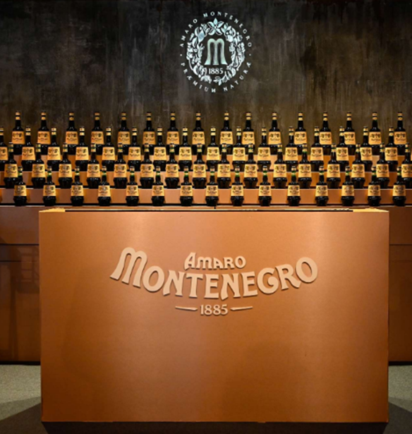 Vero Bartender | &#x388;&#x3C6;&#x3C4;&#x3B1;&#x3C3;&#x3B5; &#x3B7; &#x3C3;&#x3C4;&#x3B9;&#x3B3;&#x3BC;&#x3AE; &#x3B3;&#x3B9;&#x3B1; &#x3C4;&#x3BF;&#x3BD; 1&#x3BF; &#x3B5;&#x3BB;&#x3BB;&#x3B7;&#x3BD;&#x3B9;&#x3BA;&#x3CC; &#x3C4;&#x3B5;&#x3BB;&#x3B9;&#x3BA;&#x3CC; &#x3B1;&#x3C0;&#x3CC; &#x3C4;&#x3BF; Amaro Montenegro