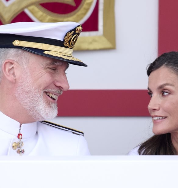 &#x397; &#x3B2;&#x3B1;&#x3C3;&#x3AF;&#x3BB;&#x3B9;&#x3C3;&#x3C3;&#x3B1; Letizia &#x3B5;&#x3C0;&#x3AD;&#x3BB;&#x3B5;&#x3BE;&#x3B5; &#x3C4;&#x3BF; &#x3C0;&#x3B9;&#x3BF; &#x3BA;&#x3BF;&#x3BC;&#x3C8;&#x3CC; &#x3BB;&#x3B5;&#x3C5;&#x3BA;&#x3CC; &#x3C6;&#x3CC;&#x3C1;&#x3B5;&#x3BC;&#x3B1; &#x3B3;&#x3B9;&#x3B1; &#x3AD;&#x3BD;&#x3B1; &#x3BA;&#x3B1;&#x3BB;&#x3BF;&#x3BA;&#x3B1;&#x3B9;&#x3C1;&#x3B9;&#x3BD;&#x3CC; &#x3B1;&#x3C0;&#x3CC;&#x3B3;&#x3B5;&#x3C5;&#x3BC;&#x3B1;